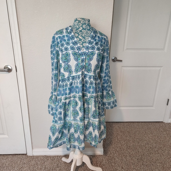 Hale bod dresses - Picture 6 of 8